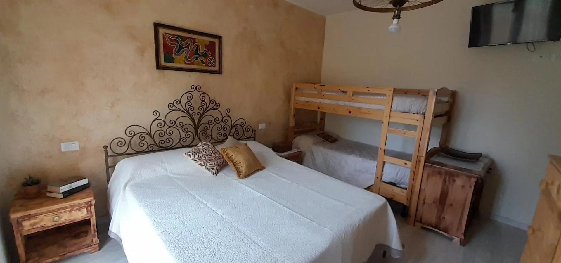 Bed & Breakfast Sol Y Luna B&B Aviatico